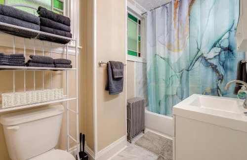 2-Acre Property Victorian Home in Brownville! - Foto 15