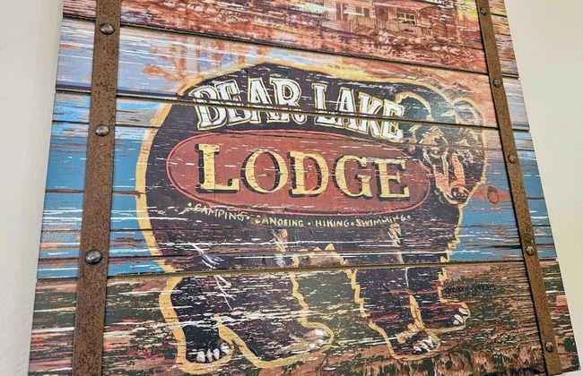 Shady Pines by Avantstay Enclosed Porch, Game Rooms, & Lake/beach Access! - Foto 44