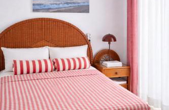 Ático con piscina, terrazas y vistas al mar - Foto 48