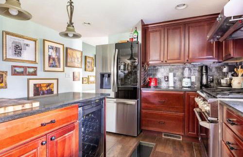 Unique Luxury Central Historic Landmark Home - Foto 21