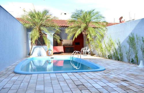 INTEIRO com 3 SUITES E PISCINA - Photo 1