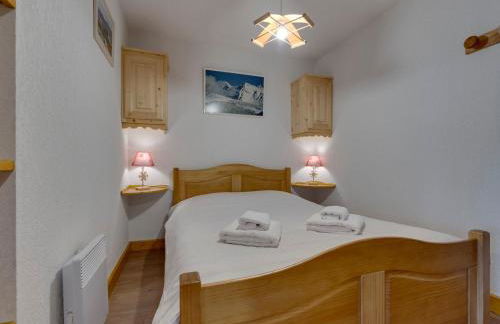 Appartement chaleureux avec balcon et parking privé - FR-1-690-26 - Foto 2