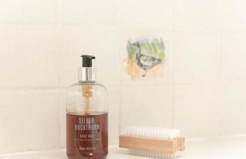 Steading Cottage - 50m from the beach - Foto 61