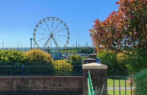 Fully accessible bungalow by the Beach - Photo 29