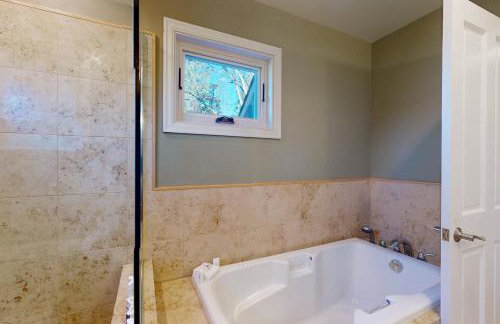 Westside Sanctuary - Foto 20