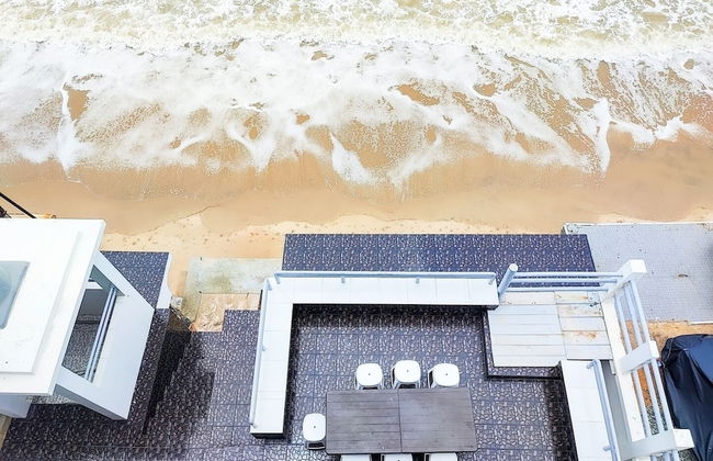 GAO Lighthouse Phala Beachfront - Photo 1