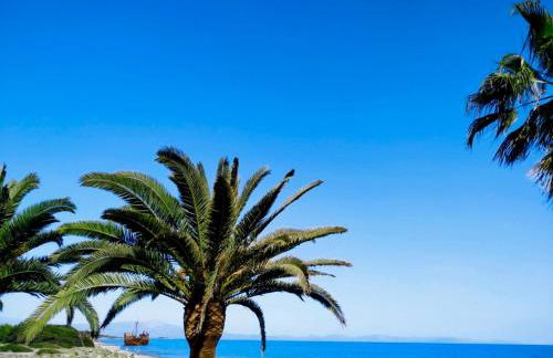 Artemis House - Photo 40