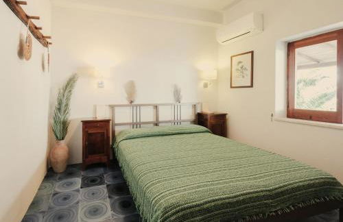 Case Quattrocchi - Giardino e Terrazzi con vista Panoramica sul Mare, Etna e Vulcano - Foto 49