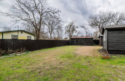 Spacious McKinney Bungalow - 4 Bedrooms - Foto 24