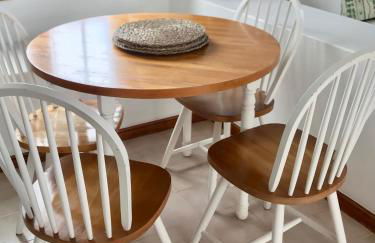 Cozy Waterman beach house - Photo 14