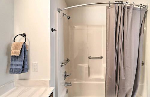 Riverfront Heaven on the White with Covered Patio! - Foto 20