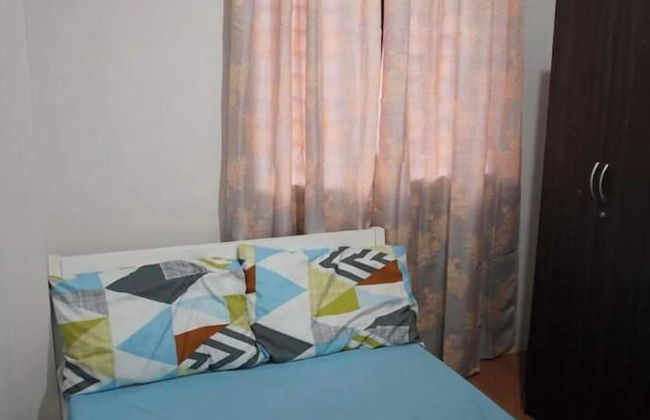 Maple Residences - Photo 2