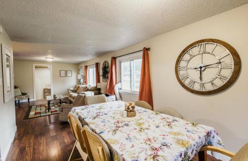 Spacious & Updated MQT Home - HotTub - Backyard - Foto 19