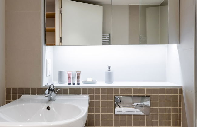 Stayo Southbank - Photo 50