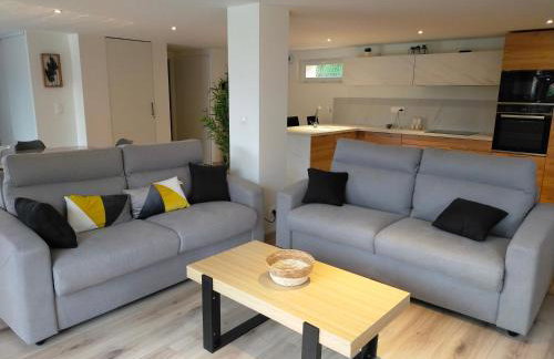 Gîte des Gones Maison 3 étoiles 10 personnes Jardin Lyon Eurexpo - Foto 9