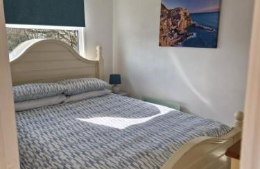 Dartmouth Caldon Holiday Chalet Sleeps 4 wifi elec inc Pets welcome - Foto 7