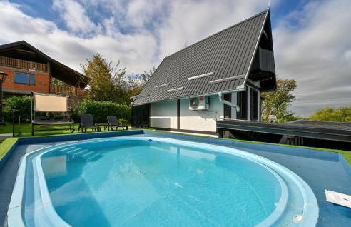 Lovely Home In Kunovec Breg With Sauna - Photo 2