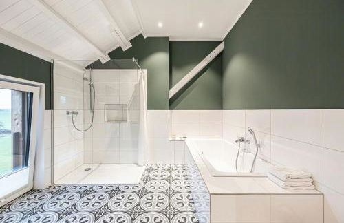 Panoramic View In Design Apartment The Schlei - Photo 17