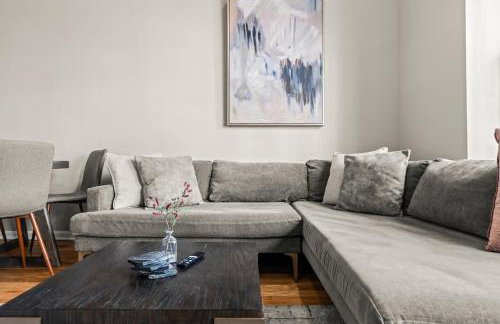 Beautiful 1BD With Balcony Hosted By StayRafa - 2F - Photo 1