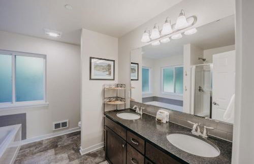 47MF - WiFi - Fireplace - Sleeps 6 - Foto 36