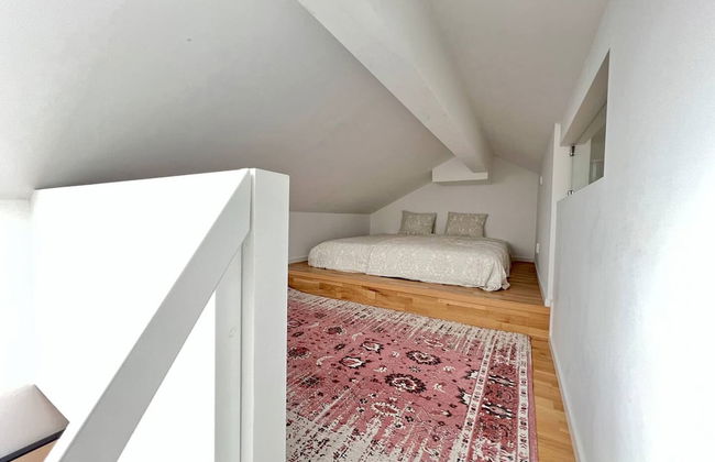 Elegant Apartment in the Heart of the City - Photo 12