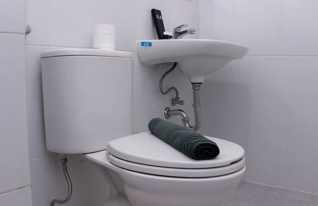 Great Location Studio Room At Patraland Urbano Apartment - Foto 6