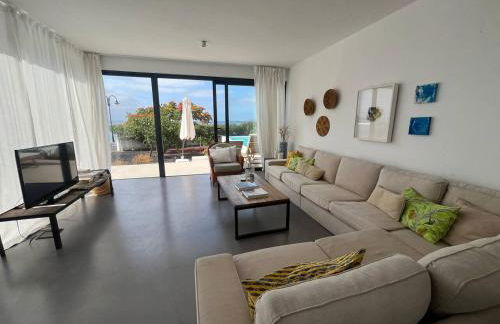 Casa en el mar con infinity pool - Foto 5