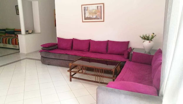 Coin salon dans le hall