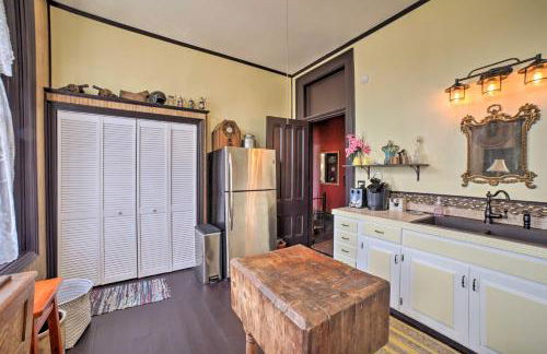 Vintage Apartment in Historic Downtown La Porte! - Foto 11