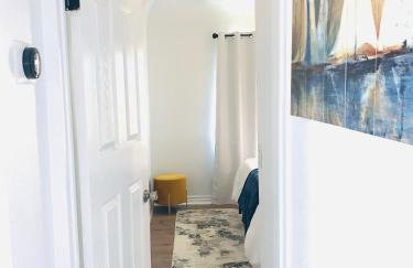 Cozy Home Away From Home - Foto 12