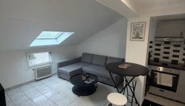 T3 duplex Cosy Centre-ville Longjumeau Proche RER TGV Orly - Foto 2