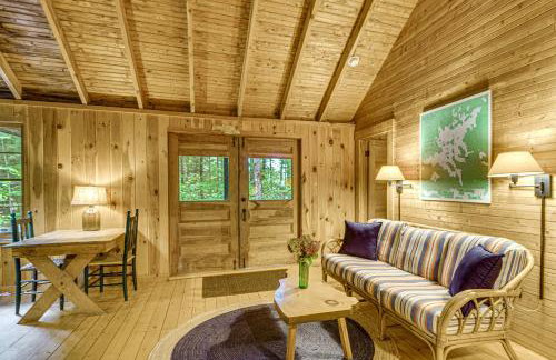 Rustic Cabin with Squam Lake Access and Fireplace! - Foto 12