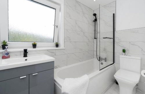 Vacant Nests The Livingston Retreat Wi-Fi - Foto 26