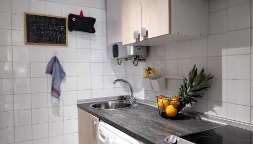 Bonavista Studio with a Balcony - Calella - Photo 3