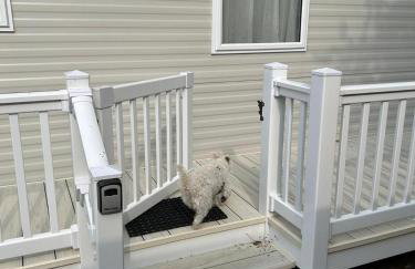 CaravanSleeps4-Beachfront-Garden-Patio - Foto 12