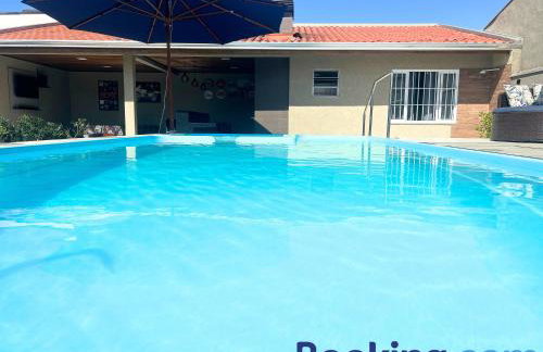 Casa Sol da Manhã - Piscina aquecida com hidromassagem - 300m da praia - Foto 36