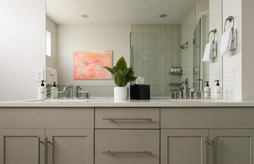 Vogue Posh Pad - Center of LoHi - Large Roof Deck - Foto 49