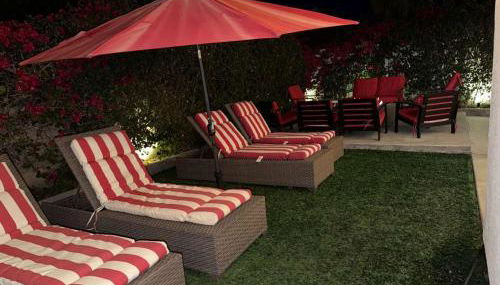 The Coachella Gem weekly discounts - Foto 5, sunbed