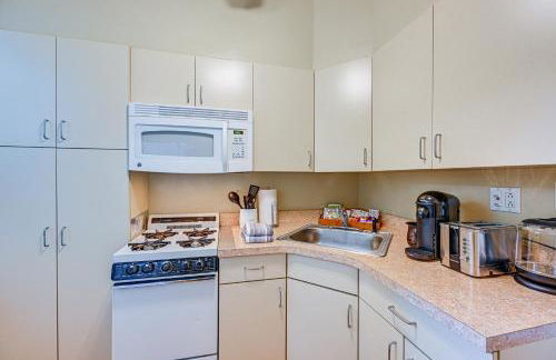 Walk to Harbor! Historic Mamaroneck Guest House - Foto 8