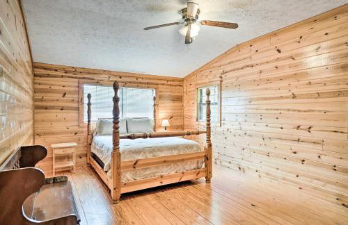 Rustic Young Harris Cabin with Fire Pit and Views - Foto 19