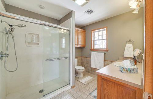 Game Room and Large Yard Vinita Farmhouse! - Foto 13