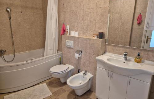Apartman Maksimir Lux Zagreb-145m2 - Photo 18