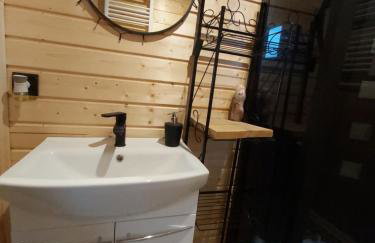 Drewniany Zakątek z sauną i jacuzzi - Foto 28