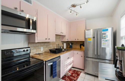 Folly Vacation Great Location, Vintage and Fun 120 Unit A - Foto 13