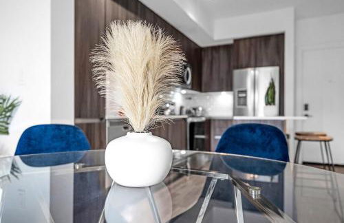 Sleek Doral Retreat 1 Bed Oasis With Free Parking - Foto 9