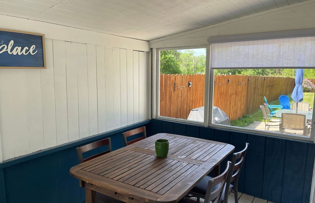 Extra Entertainment Space Just 7 Blocks to ND Campus 54211 - Photo 18