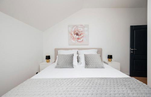 Luxury Lake-View Villa Karmen with Heated Pool, Private Spa & Sunset Terrace - Foto 54