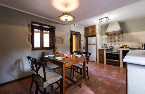 Bohemian Hideaway Finca - 2 unique houses with shared pool - Foto 18