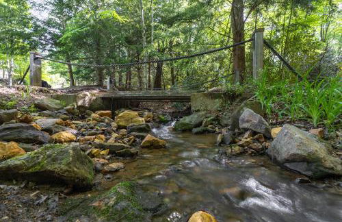 HOT TUB & PET-FRIENDLY Cabin in Cheshire Village - Foto 41