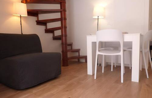 GASETIENNE Mazet T2 dans domaine avec piscines et tennis - Photo 5